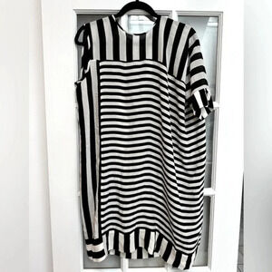 BCBGMAXAZRIA | 100% Silk Asymmetrical Dress Black & White Size Small S